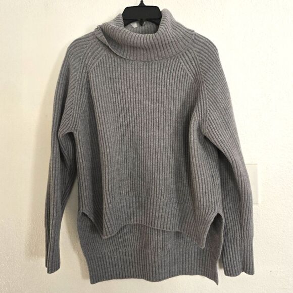 Aritzia Wilfred Free Cowl Neck Merino Wool Sweater In Grey Size Medium - Picture 2 of 8